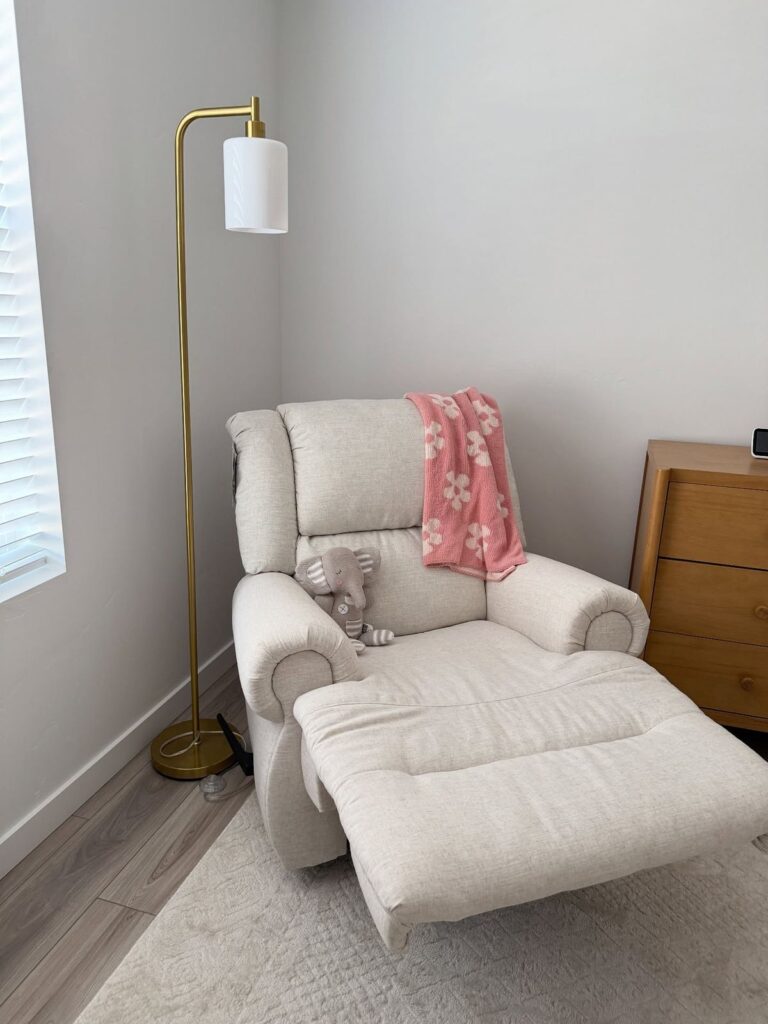 Best Nursery Furniture Layout Ideas for Small Rooms 