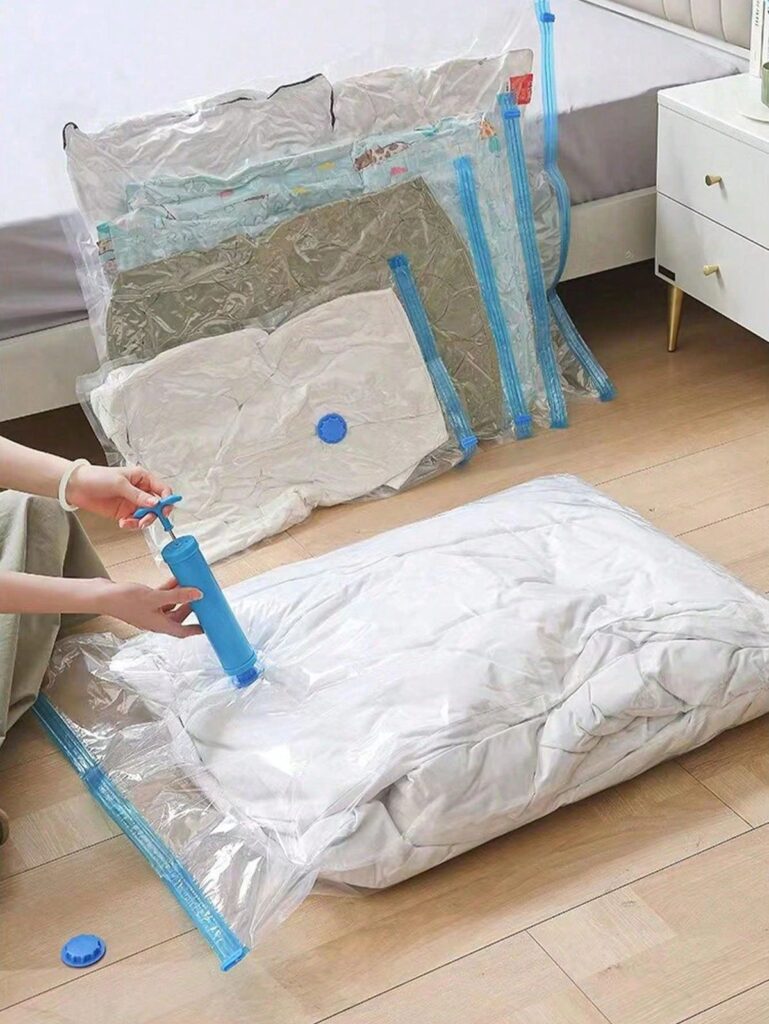 Store Plastic Bags and Packaging Materials 