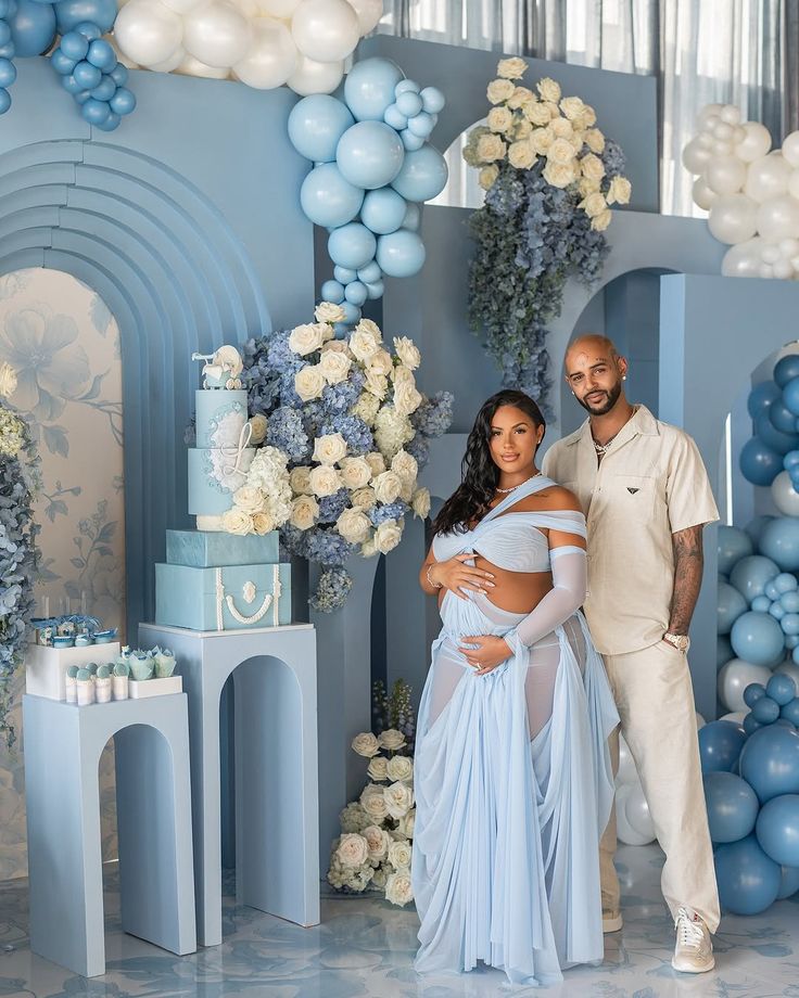 Complete baby shower planning checklist.