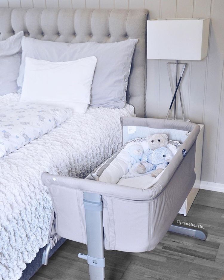 Bassinet vs Crib: Which Should You Choose for Your Baby?