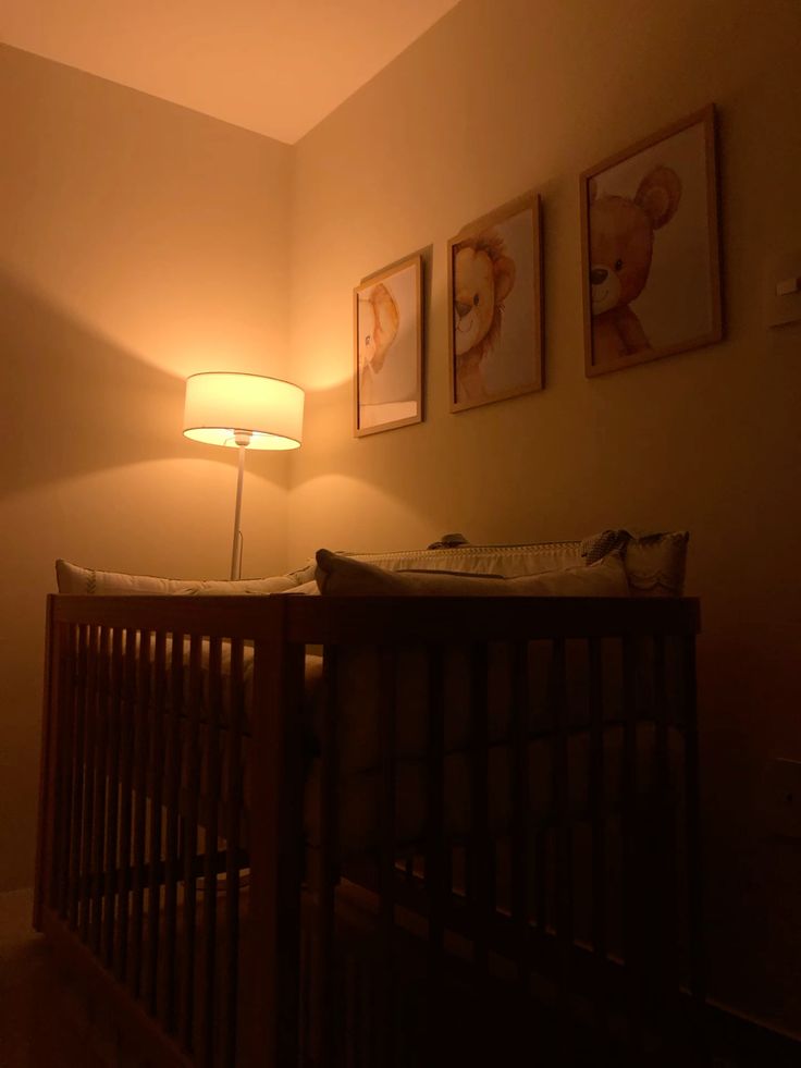 How to Choose the Best Night Light for a Nursery