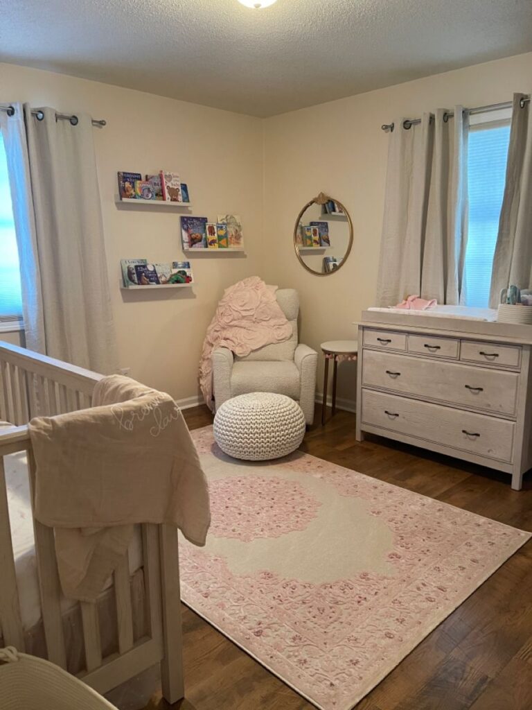 Nursery decorating ideas
