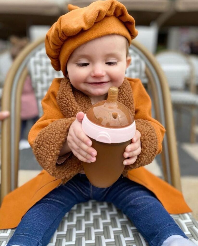 How to formula feed a baby