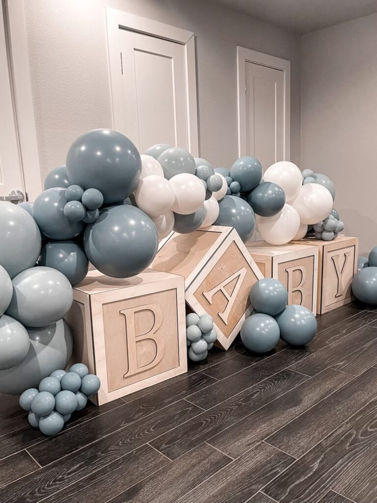 baby reveal decorations