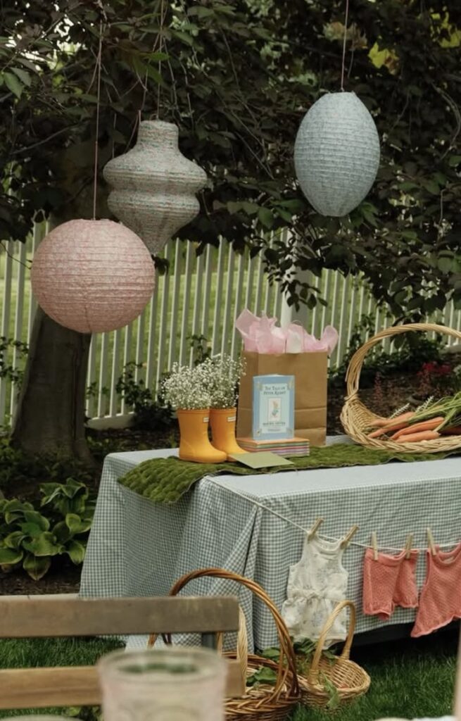 gender reveal decorations