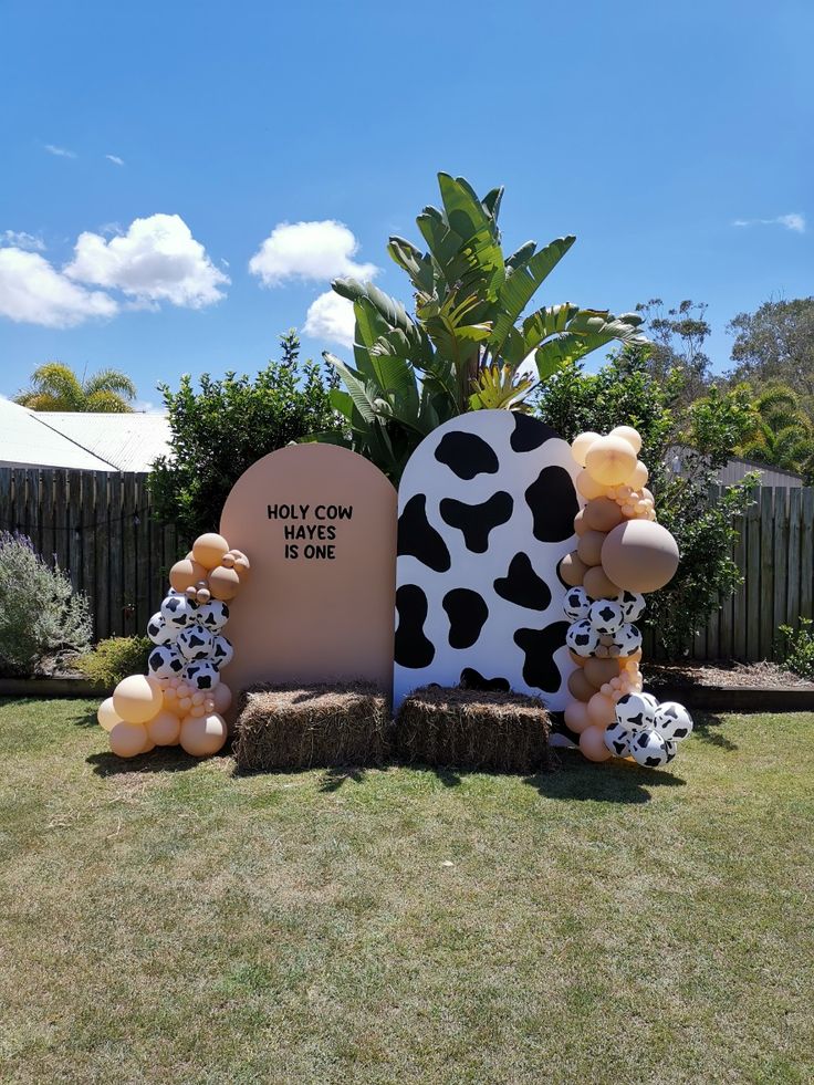 gender-neutral first birthday party ideas