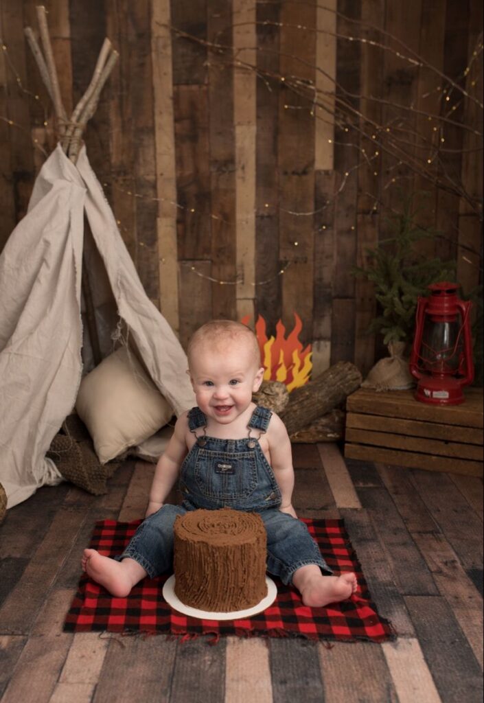 baby cake smash setup