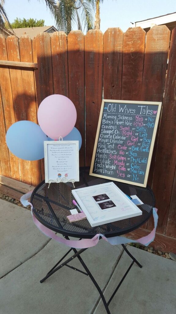 baby reveal decorations