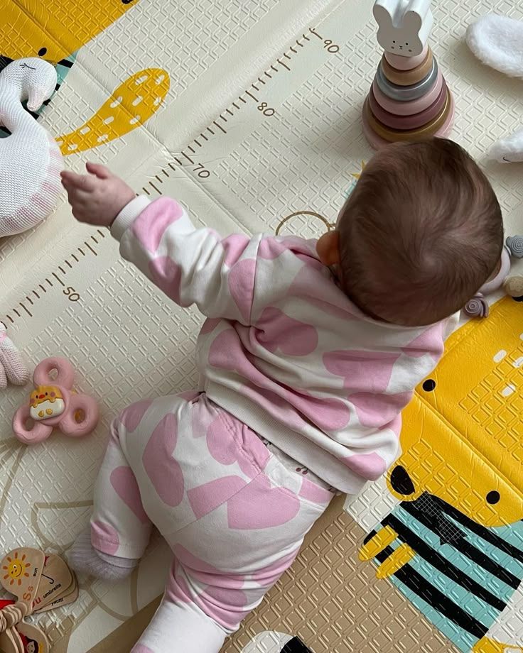 newborn learning activities
