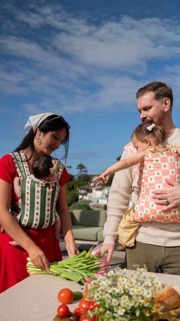 Baby Wrap vs Structured Carrier: Pros and Cons