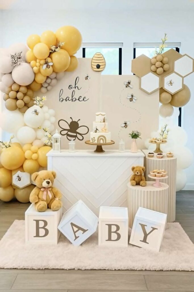 
How to Plan a Newborn Welcome Party 
