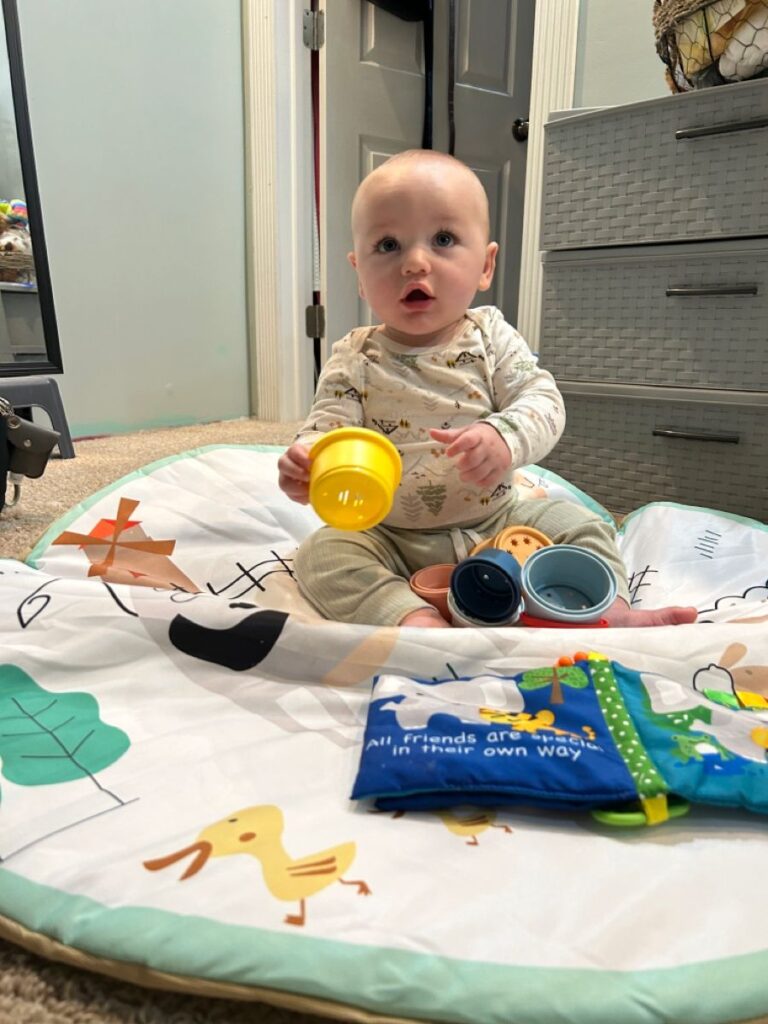 Montessori play for newborns