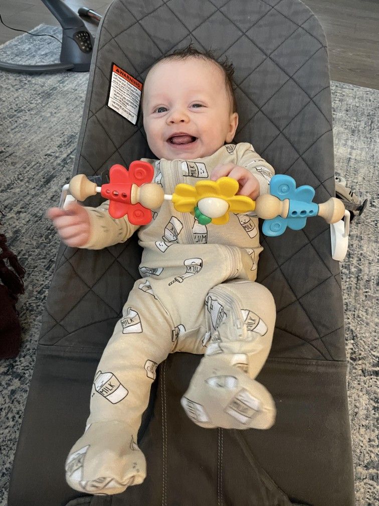 Montessori play for newborns