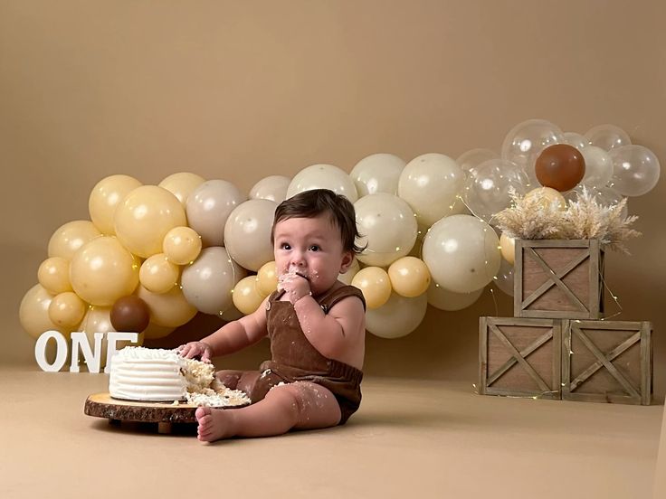 indoor cake smash setup ideas 