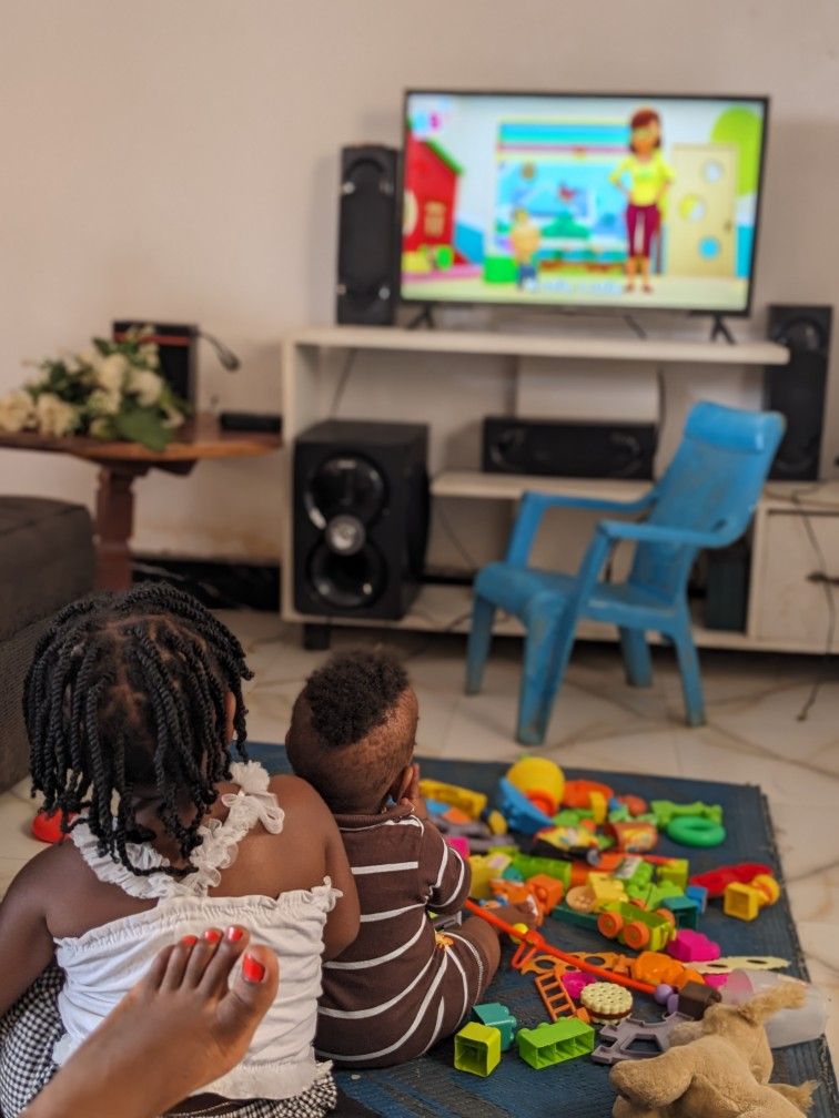 when can babies watch TV